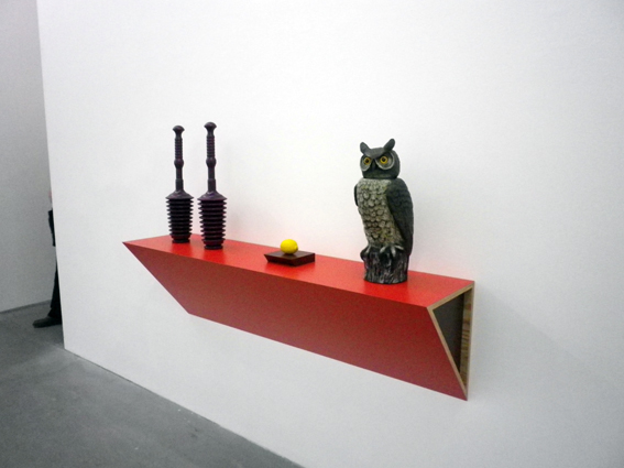 Haim Steinbach, Lemon accent 1, 2006